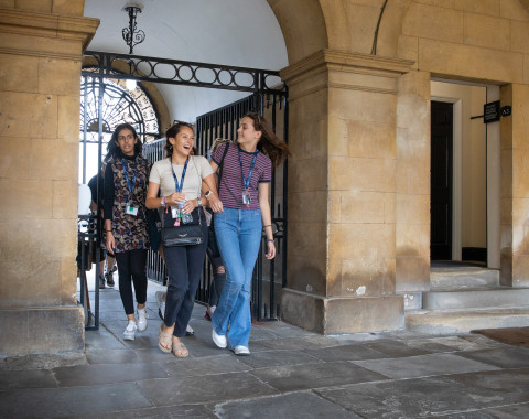 Право в Кембридже Career Insights